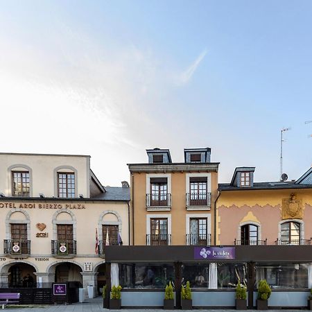 Hotel Aroi Bierzo Plaza Понферрада Экстерьер фото