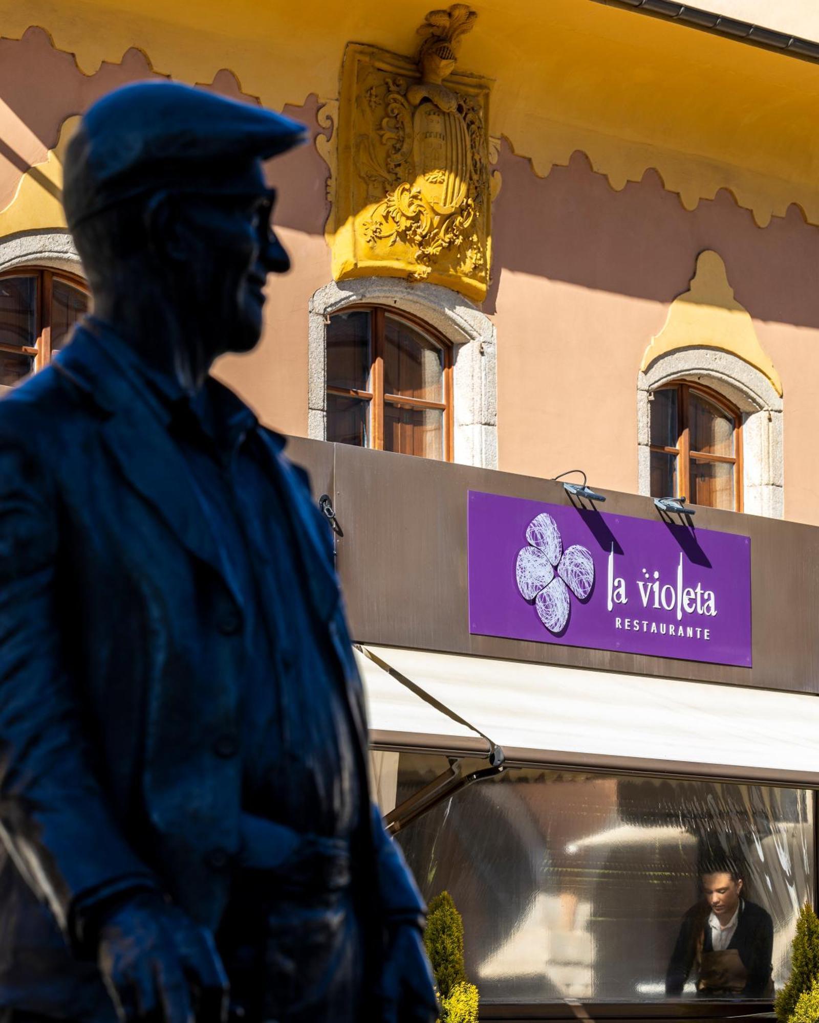 Hotel Aroi Bierzo Plaza Понферрада Экстерьер фото