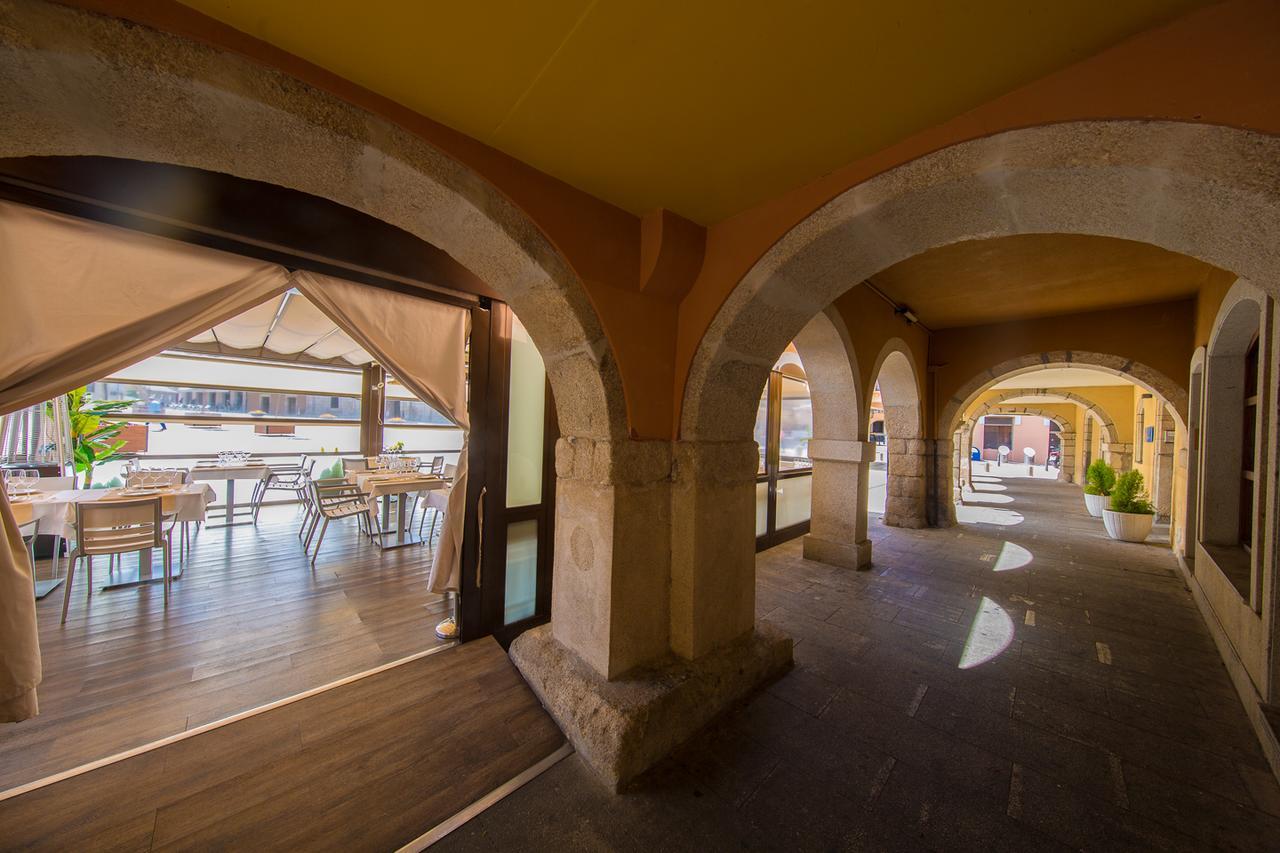 Hotel Aroi Bierzo Plaza Понферрада Экстерьер фото